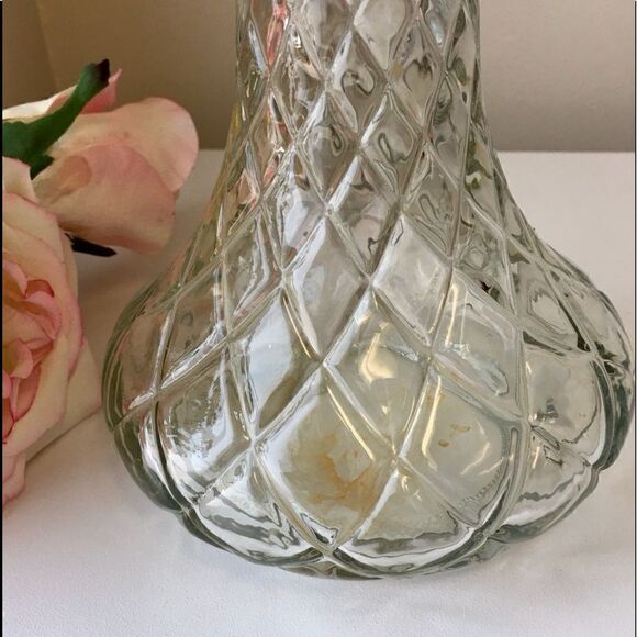 Vintage Hoosier Glass Quilted Diamond Clear Vase - Picture 7 of 12
